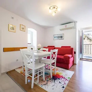 Apartment Karoca, Split