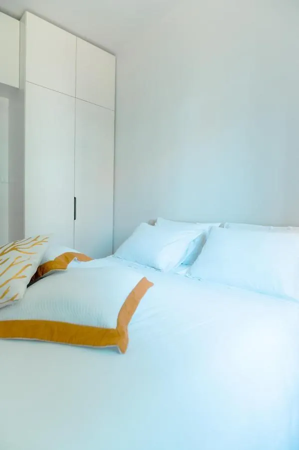 Franco'S Spacious Residence - Great Location Split
